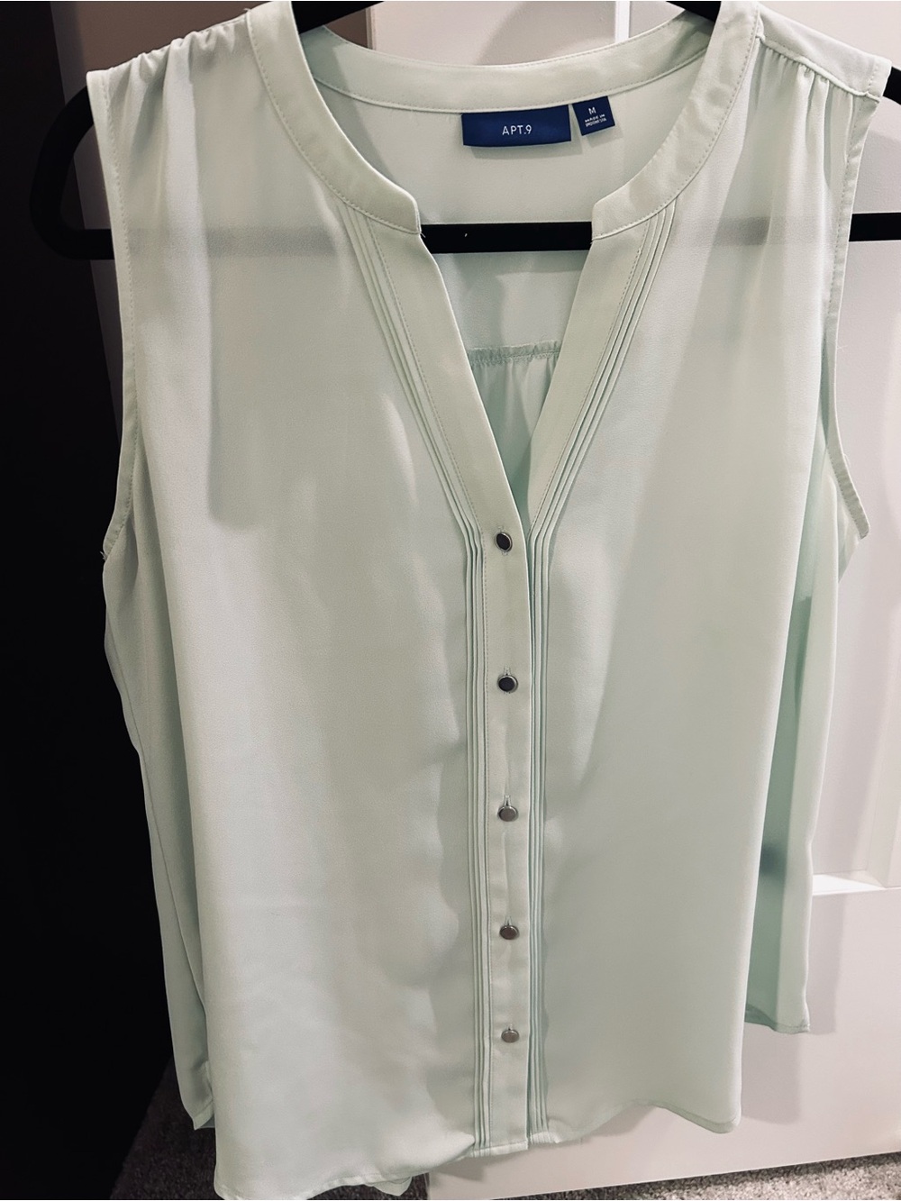 Apt. 9 Mint Green Sleeveless Pintuck Button-Front Camisole